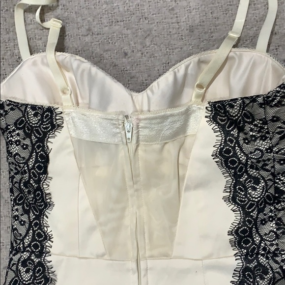 Guess Dress 💄 - Picture 5 of 8